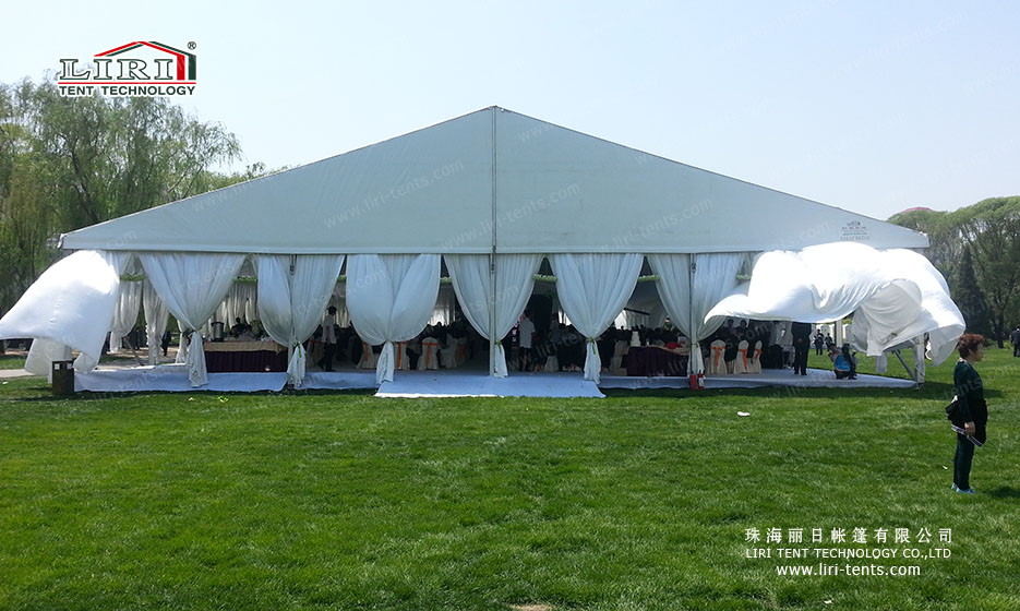 luxury wedding marquee