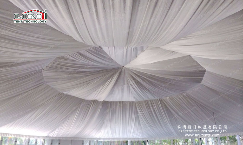 tent lining and curtain