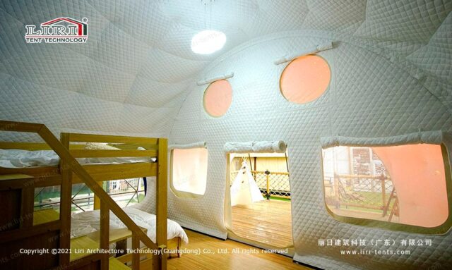 Indoor-Glamping „Ladybug Dome“ 2